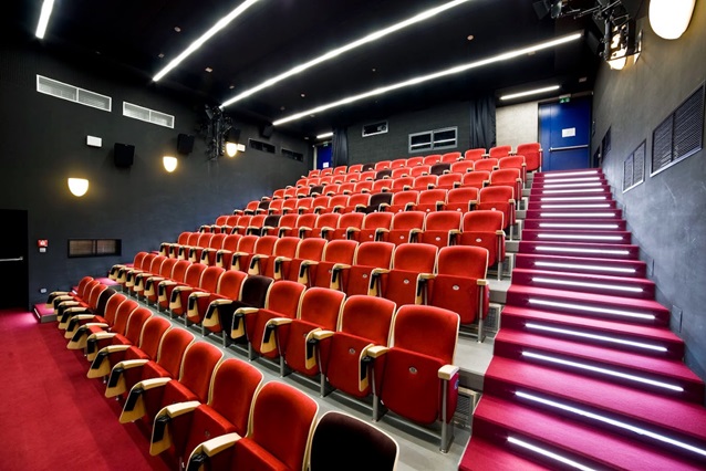 Hotel Valnovka okolí - zámek Berchtold